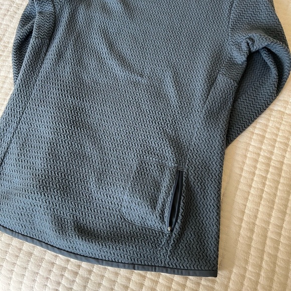 Patagonia R1 fleece crewneck base layer - Picture 4 of 4